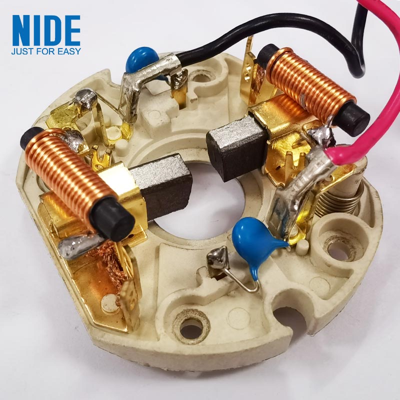 Kako karbonske četke poboljšavaju performanse motora i dugovječnost